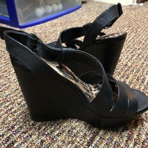 Jessica Simpson Wedges